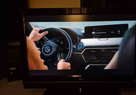 Photo of free lg 37" tv (Milton) #1