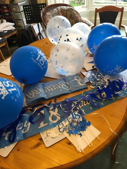 Photo of free Selection of decorations for an 18th birthday. (Stirling FK8) #1