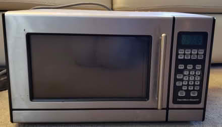 Photo of free Small microwave (Trend Arlington) #1