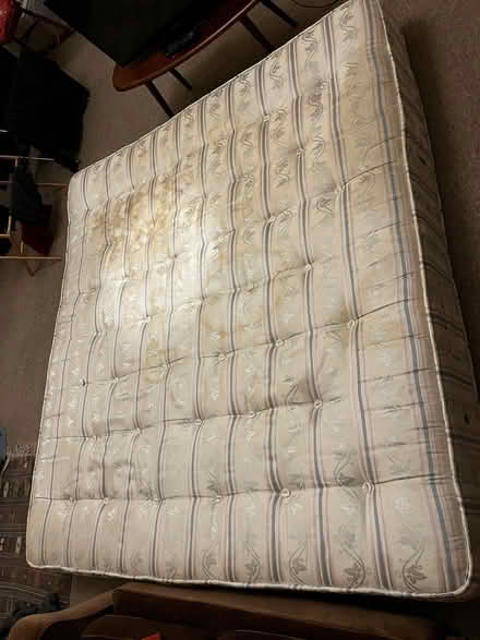 Photo of free Super king mattress (Montpelier Road area BN3) #2