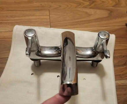 Photo of free Bath tap - no drips (Oaklands nr Welwyn AL6) #2