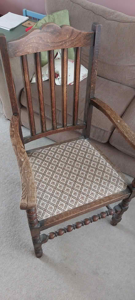 Photo of free Chair (CT1) #1