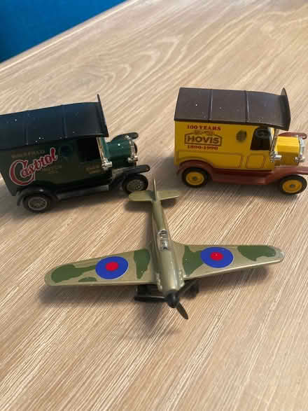Photo of free Toy cars and 2 aeroplanes (Downend BS16) #3