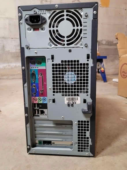 Photo of free Dell Dimension 2350 (Hawthorne neighborhood) #4