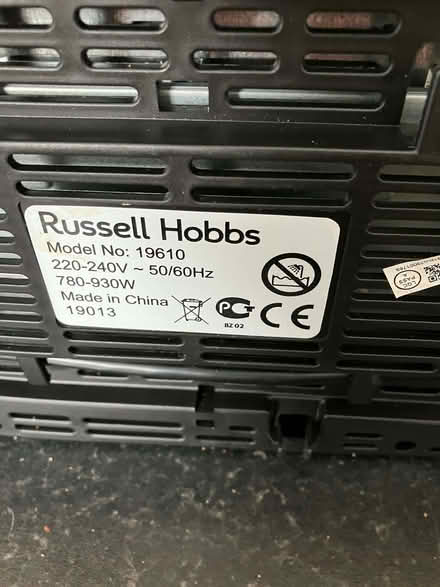 Photo of free Russell Hobbs Toaster - Model 19610 2 Slice Toaster (Hutton PR4) #1
