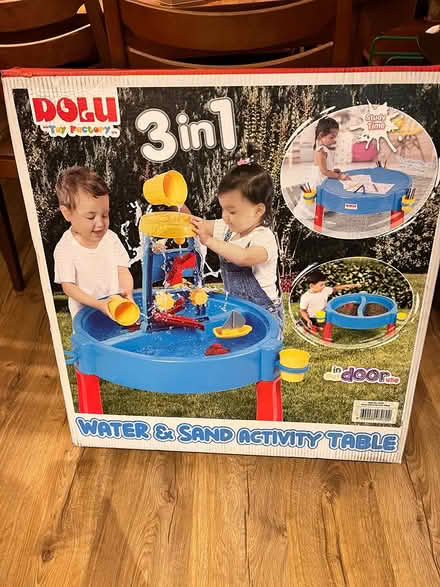 Photo of free New sand and water table with toys (East Oxford OX4 2) #1
