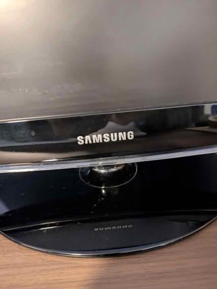 Photo of free Samsung computer monitor 21 inch (Parson's Heath CO4) #1