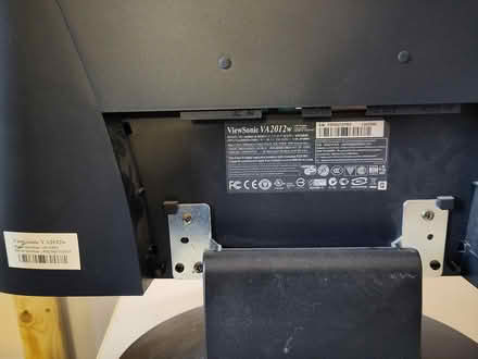 Photo of free Computer monitor ViewSonic (Easton) #2