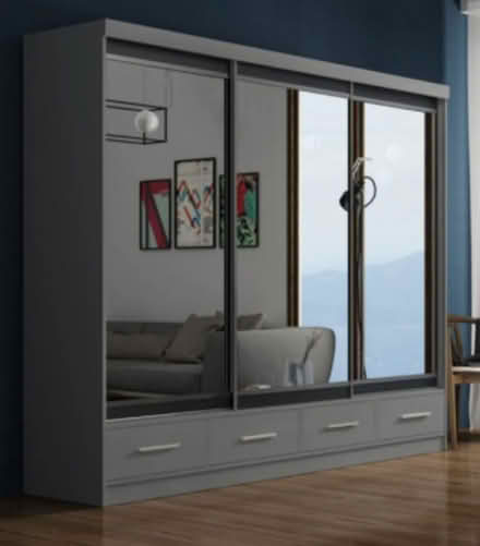 Photo of free Wardrobe (AL7 4RW) #3