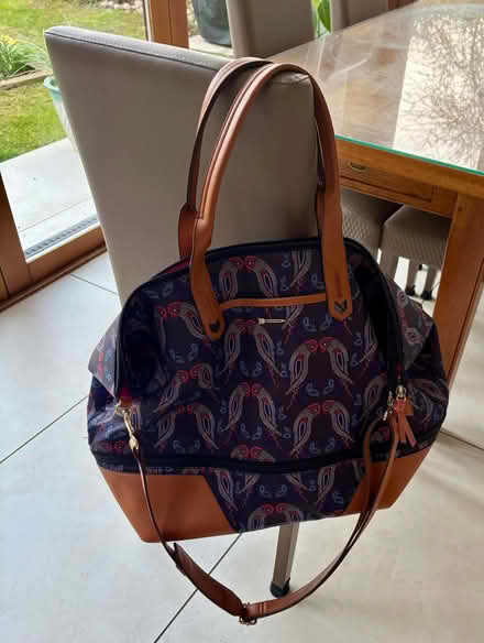 Photo of free A weekend tote bag (Norbiton KT3) #1