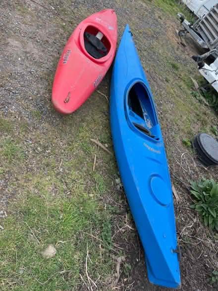Photo of free Only 2 kayaks left (RM4 Lambourne) #1