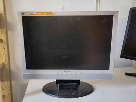 Photo of free Computer monitor ViewSonic (Easton) #1