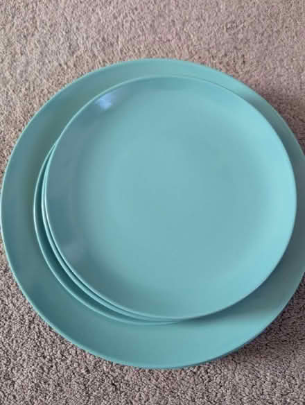 Photo of free Green Dinner plates (2) & side plates (3) (Crownhill MK8) #2