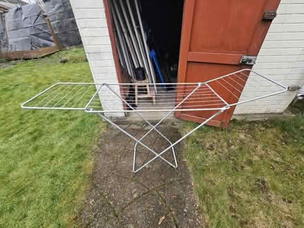 Photo of free Clothes Rack (AL1 Sopwell) #1