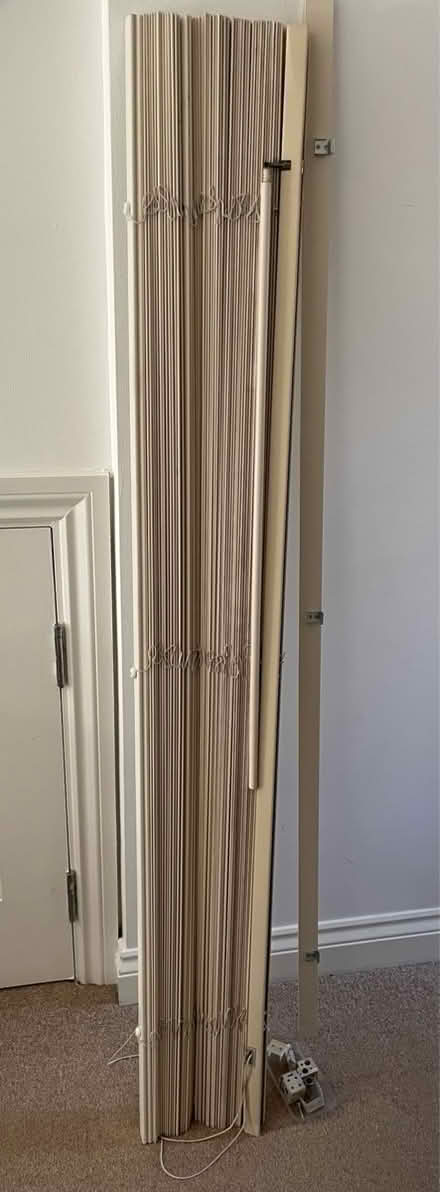 Photo of free Window blind br6 (Orpington BR6) #2