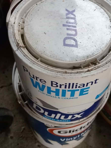 Photo of free Various Tins of Paint (Dairy Lane Estate DH4) #1