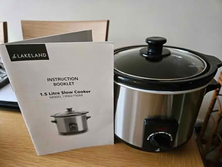 Photo of free Slow cooker 1.5 litre (Weybridge KT13) #1