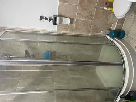 Photo of free Quadrant shower cubicle and shower (Barkerend BD3) #1