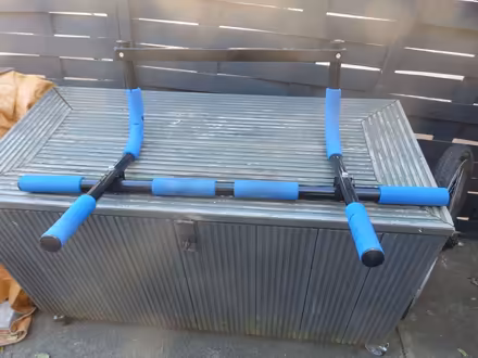 Photo of free Pull up/ chin up bar (Willowbrae EH8) #1