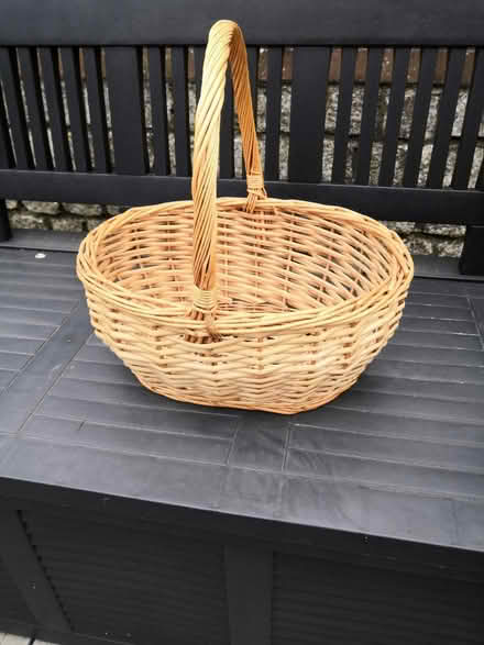 Photo of free Wicker basket (Exmouth, Rivermead area) #2