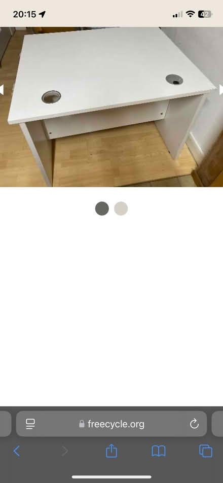 Photo of free White desk in great condition (BR2) #1