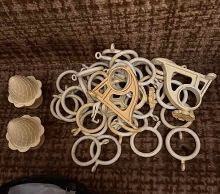 Photo of free A bag full of curtain rings (Croydon. CR2 9) #3