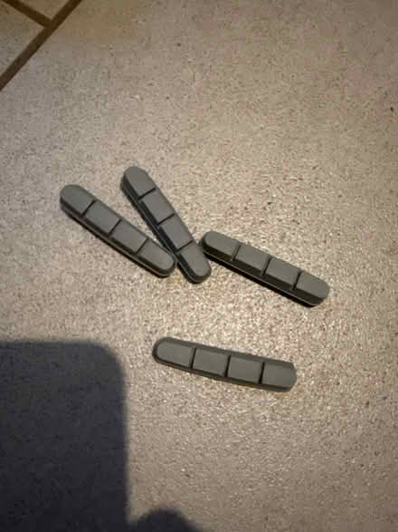 Photo of free Carbon Bike brake pads (SE13) #1