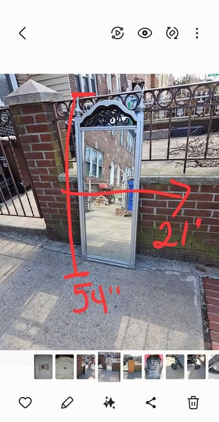 Photo of free mirror (Sunnyside 48th Street) #4