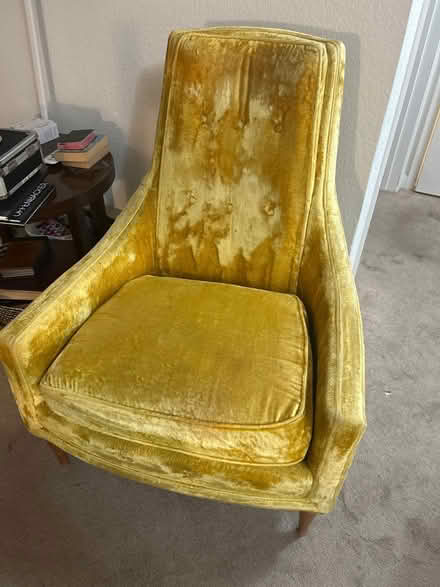 Photo of free Vintage chairs. 1970s. 2 chairs (Cupertino) #1