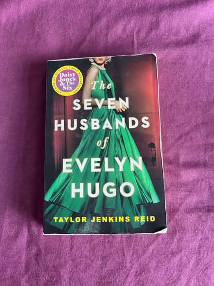 Photo of free The seven husbands of Evelyn Hugo (Nether Edge S7) #1