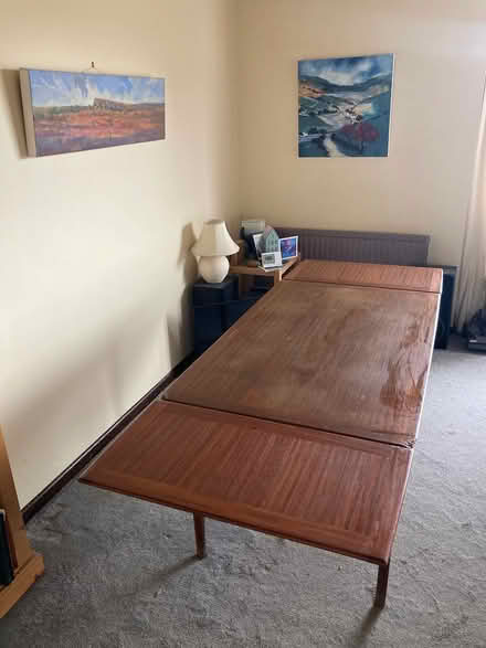 Photo of free Extendable table (Walkley S6) #3