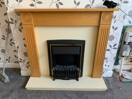 Photo of free Electric fire suite (La14tz 20) #1
