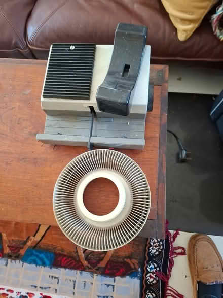 Photo of free Slide projector (L25 Woolton) #1