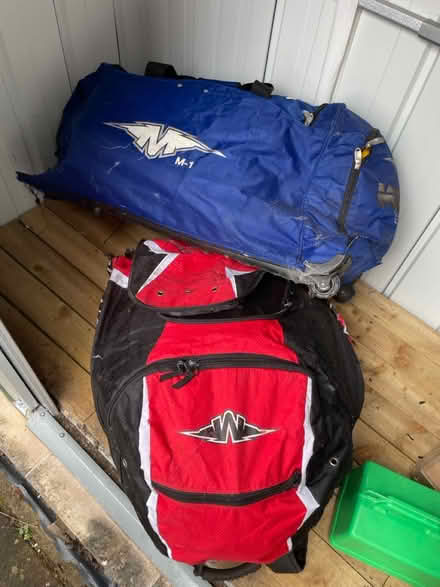 Photo of free 2 ice hockey set full (Whetstone N20) #1