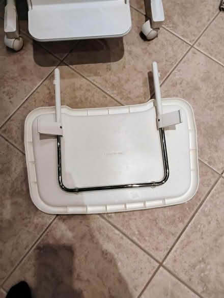 Photo of free Baby high chair (Richmond Hill) #2