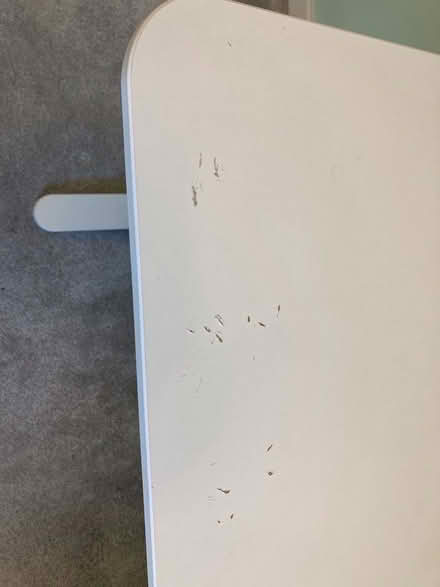 Photo of free Desk (large) -IKEA - ‘Bekant’ (Southmoor OX13) #3