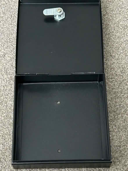 Photo of free Locking Cash Box (Stanford-le-Hope SS17) #2