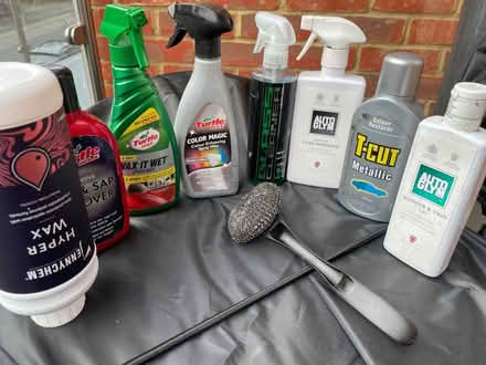Photo of free A selection of car cleaning products, including waxes and cleaners (Maidenhead SL6) #1