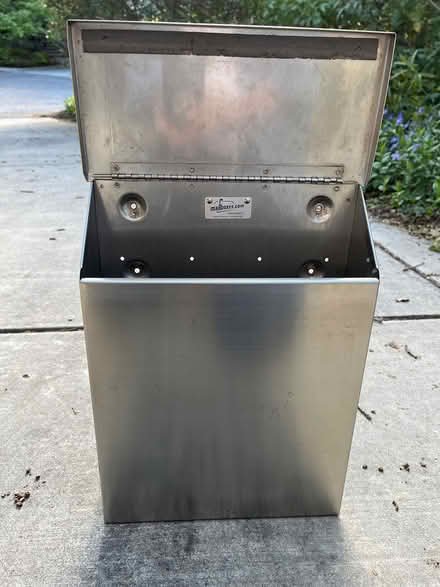 Photo of free Metal mailbox (Los Gatos near downtown) #2