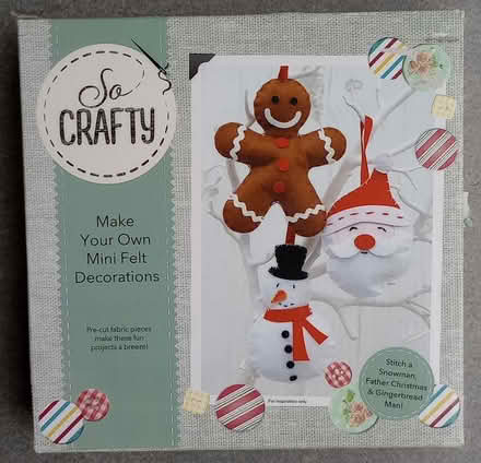 Photo of free A DIY craft kit for making felt Christmas decorations (Saint George's CO2) #1
