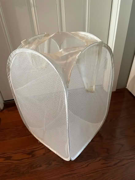 Photo of free Pop up laundry basket (U street) #1