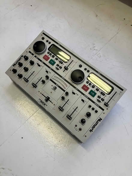 Photo of free Numark CD mix2 (nw10) #1