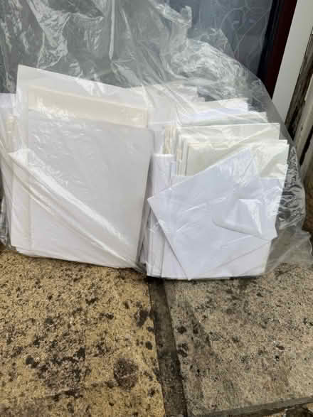 Photo of free White envelopes & used padded es (Croydon. CR2 9) #2