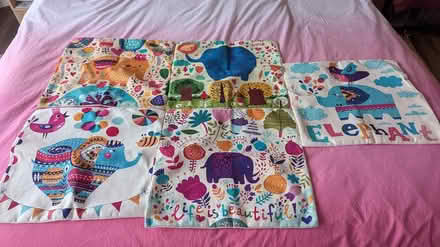 Photo of free 5 cushion covers (Willesden Green) #1