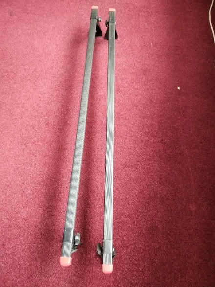 Photo of free Car roof bars (Wotton Pitch GL2) #1