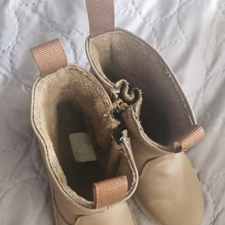 Photo of free Girls shoes size 34 European (EH4) #2