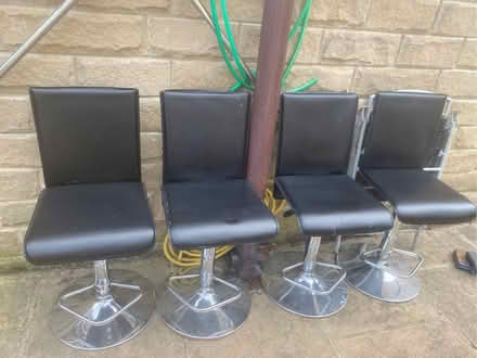 Photo of free 4 black bar stools (Holmfield HX2) #4