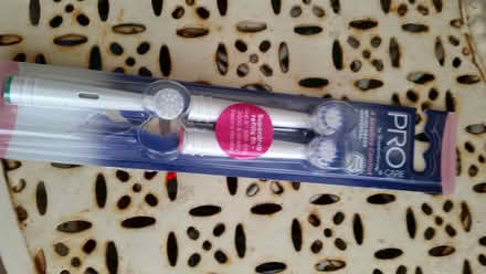 Photo of free Pack of electric tooth brush heads (Belper DE56) #1