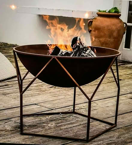 Photo of Small fire 🔥 pit (Bare LA4) #1