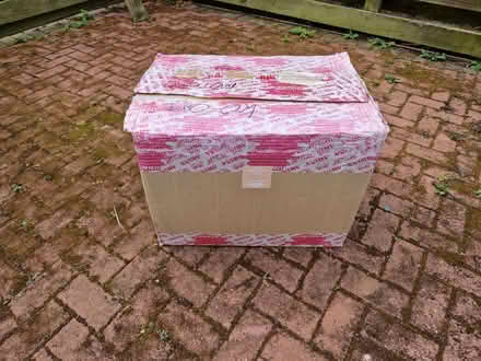 Photo of free Big box (Roslin EH25) #1
